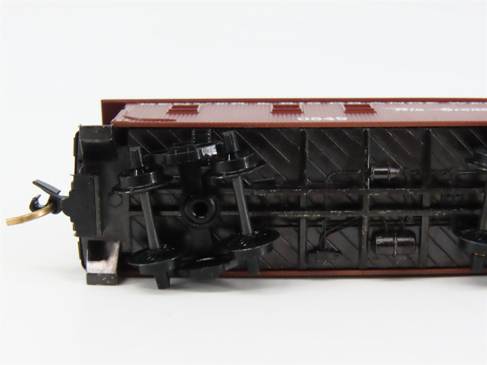 N Scale Micro-Trains MTL 50110 Denver & Rio Grande Western 34' Caboose 0549 RTR