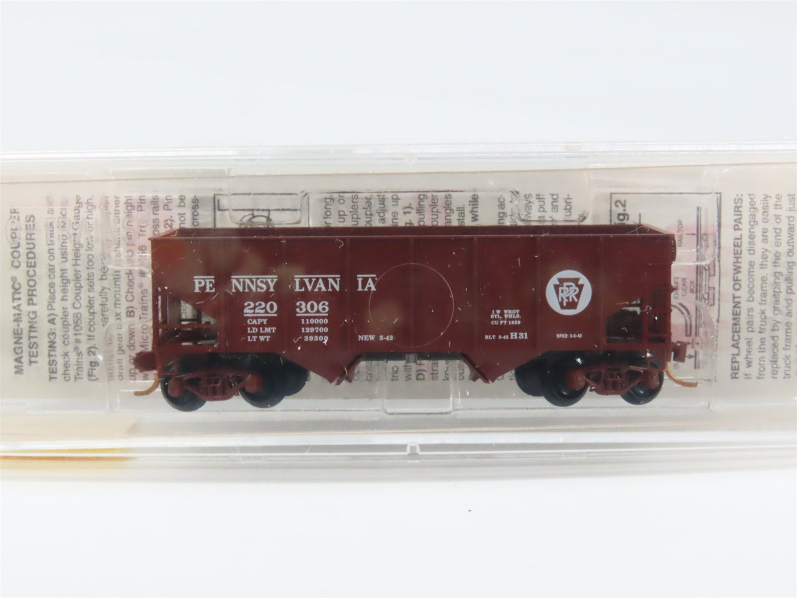 N Scale Micro-Trains MTL 56060 Pennsylvania 33' 2-Bay Hopper 220306 RTR