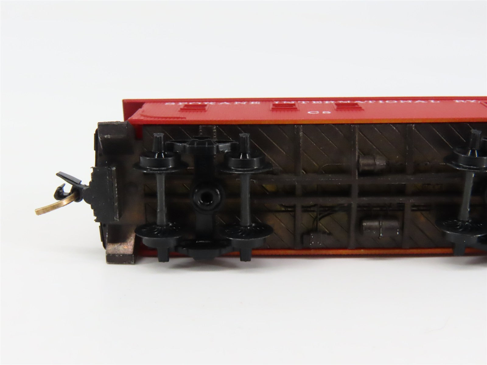 N Scale Micro-Trains MTL 50130 Spokane International 34' Caboose C5 RTR