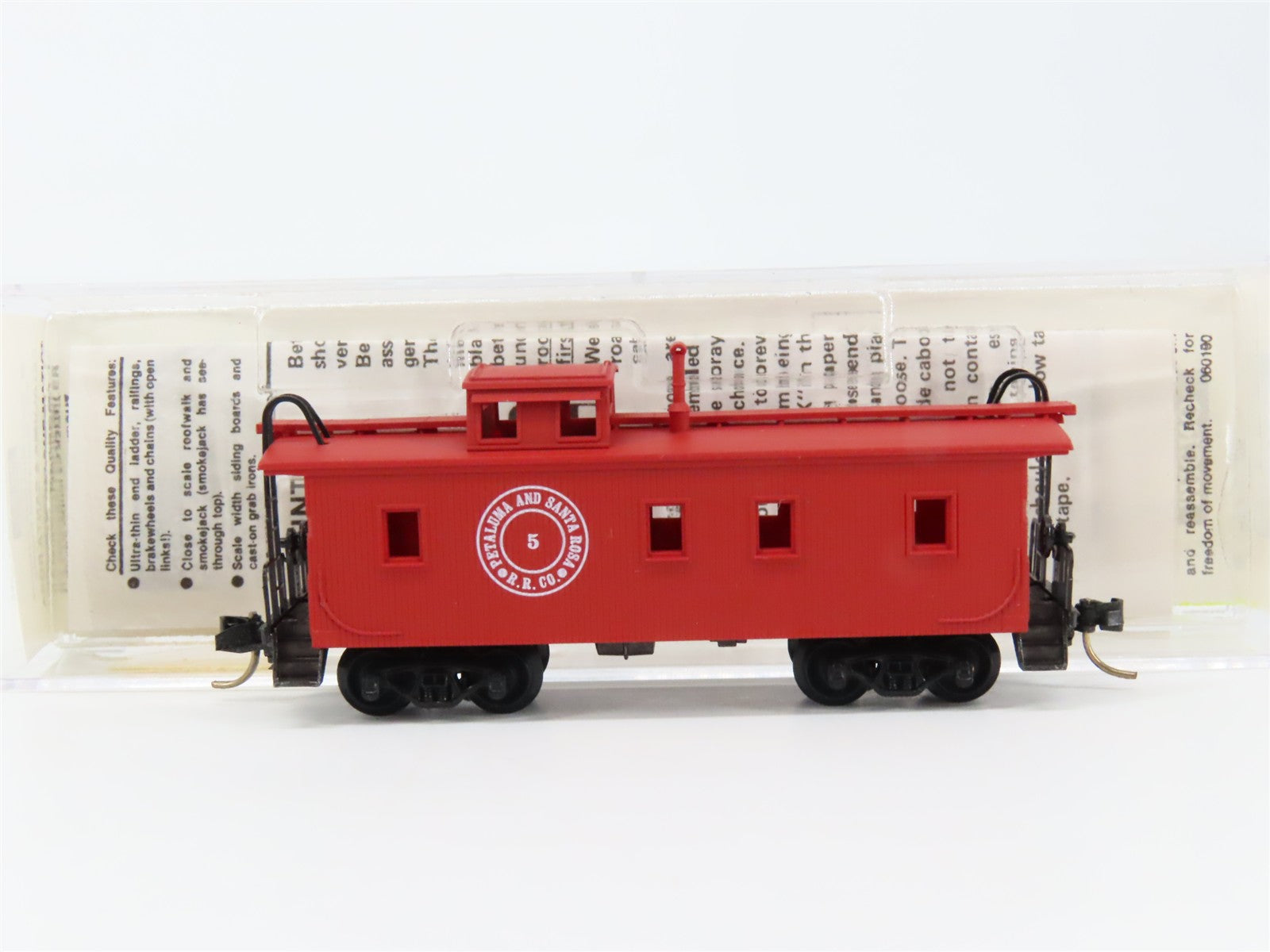 N Scale Micro-Trains MTL 50120 Petaluma & Santa Rosa 34' Caboose 5 RTR