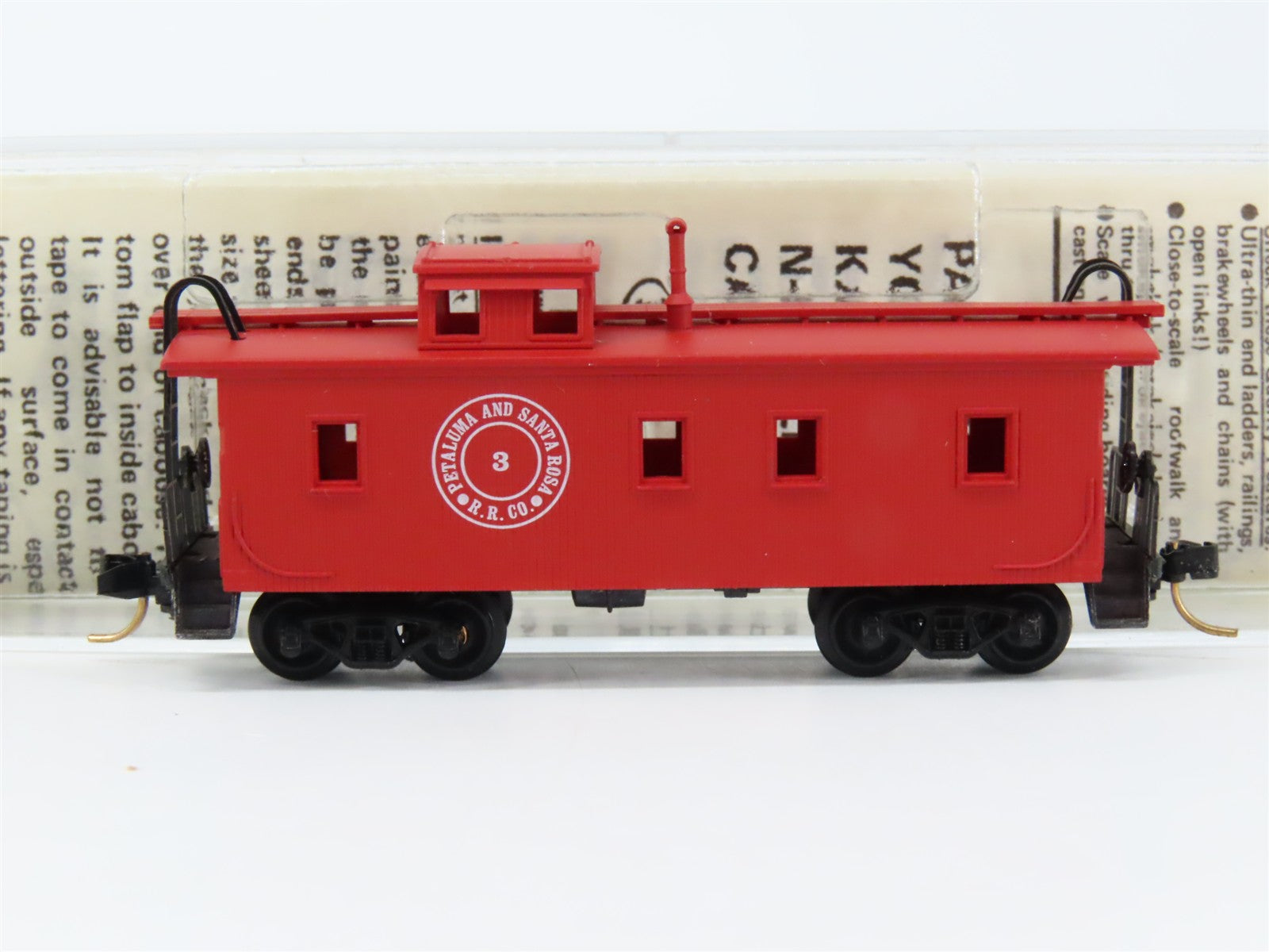 N Scale Micro-Trains MTL 50120 Petaluma & Santa Rosa 34' Caboose 3 RTR