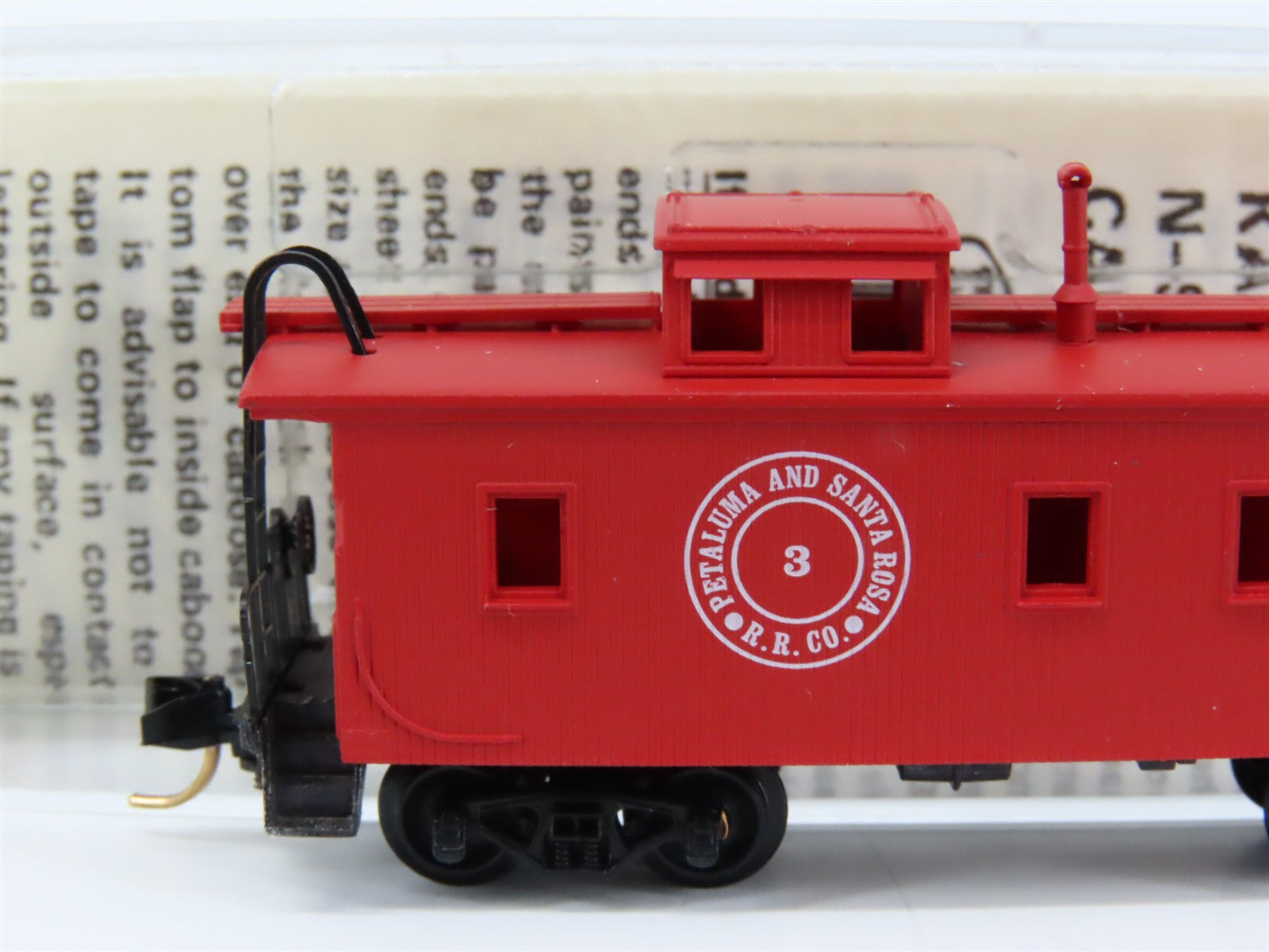 N Scale Micro-Trains MTL 50120 Petaluma & Santa Rosa 34' Caboose 3 RTR