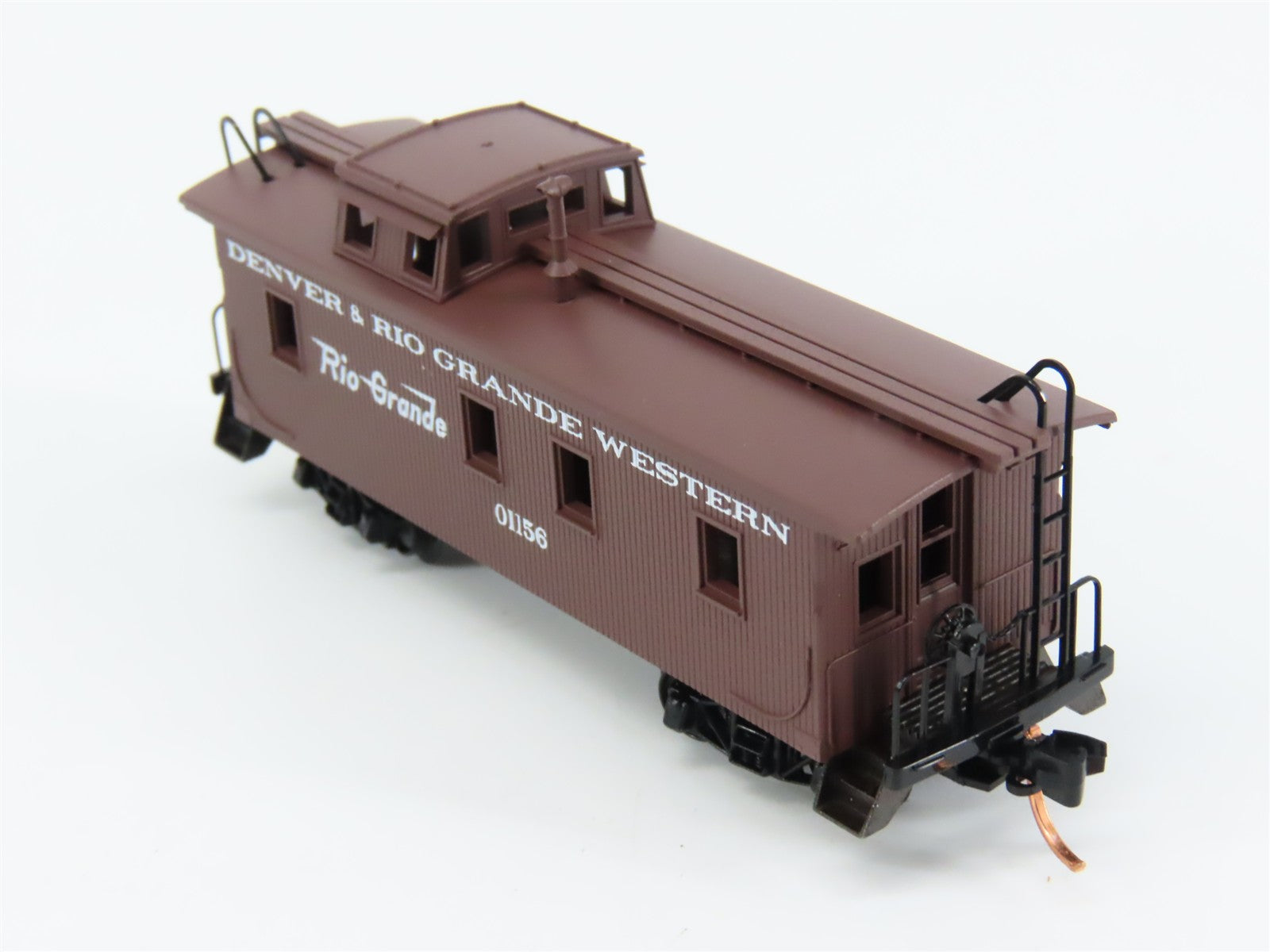 N Scale Micro-Trains MTL 50110 Denver & Rio Grande Western 34' Caboose RTR