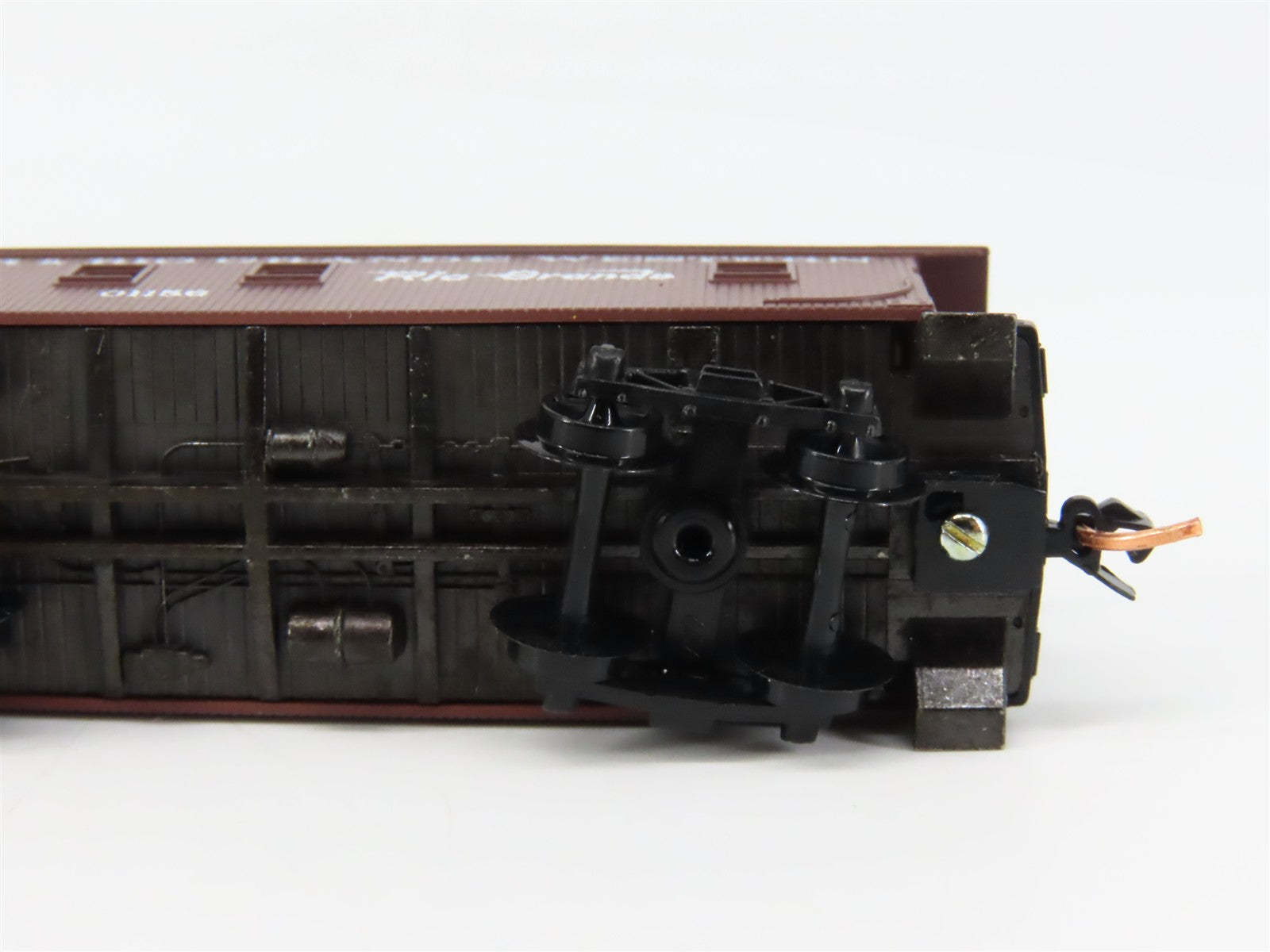 N Scale Micro-Trains MTL 50110 Denver & Rio Grande Western 34' Caboose RTR