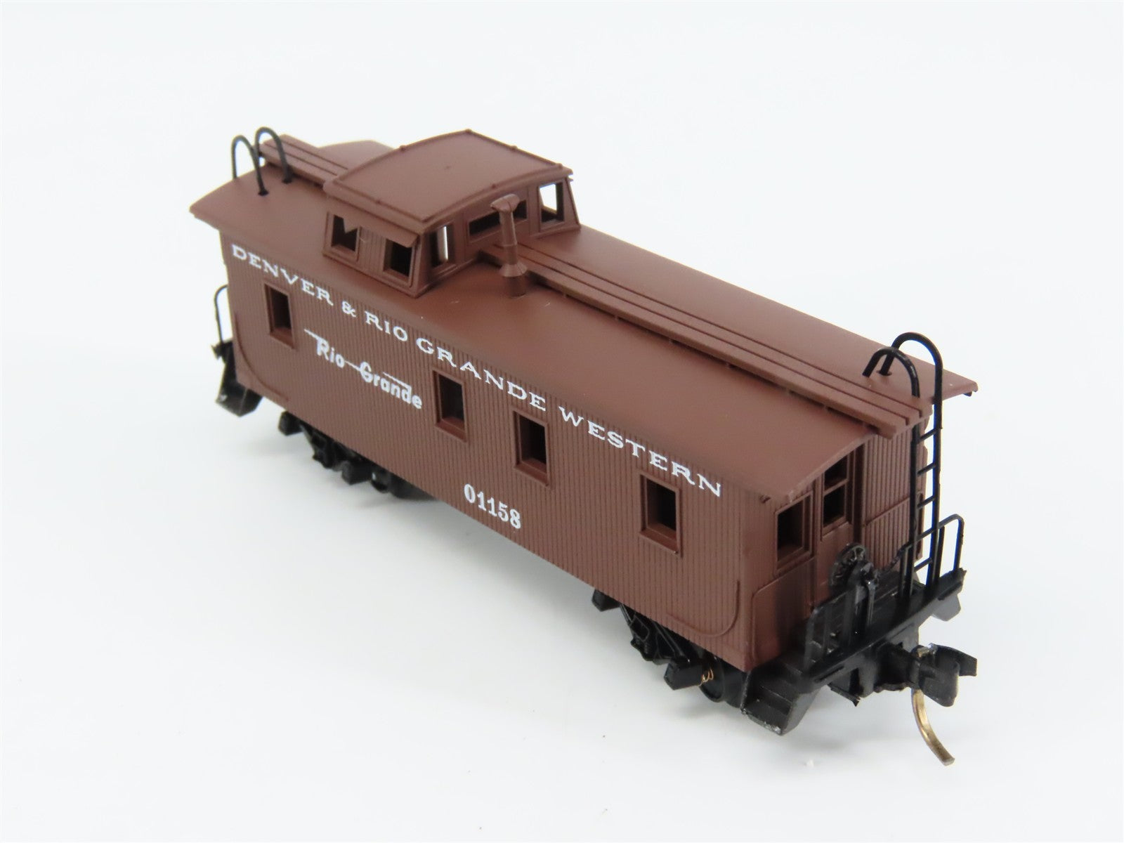 N Scale Micro-Trains MTL 50110 Denver & Rio Grande Western 34' Caboose 01158 RTR