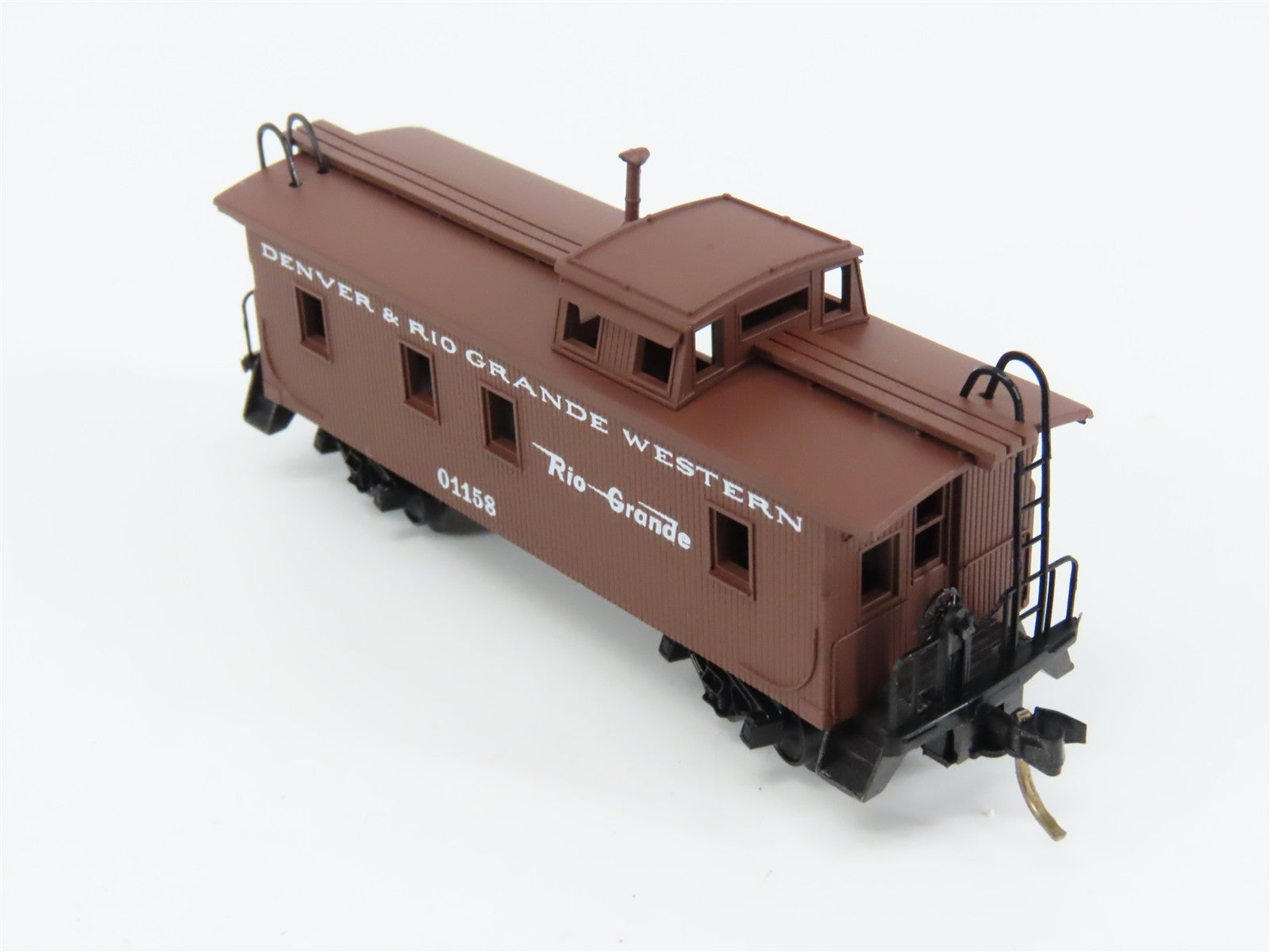 N Scale Micro-Trains MTL 50110 Denver & Rio Grande Western 34' Caboose 01158 RTR