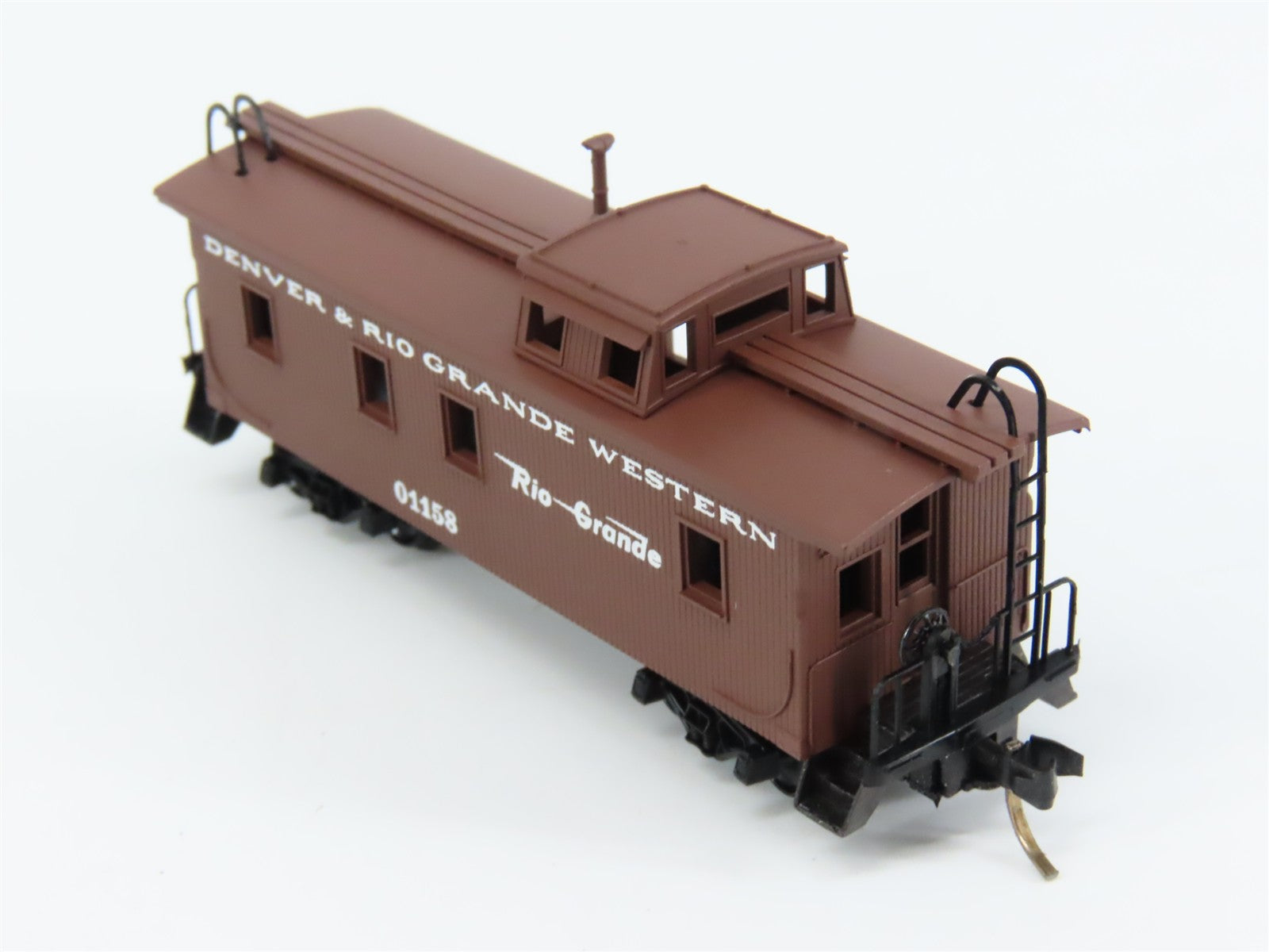 N Scale Micro-Trains MTL 50110 Denver & Rio Grande Western 34' Caboose 01158 RTR