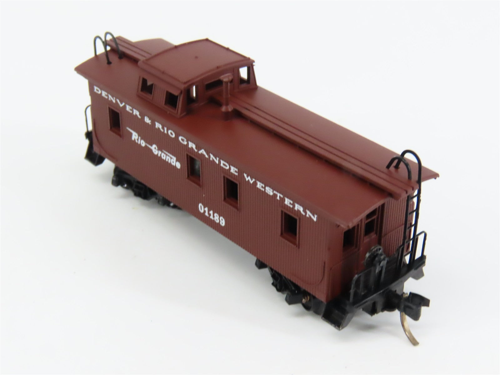 N Scale Micro-Trains MTL 50110 Denver & Rio Grande Western 34' Caboose 01189 RTR