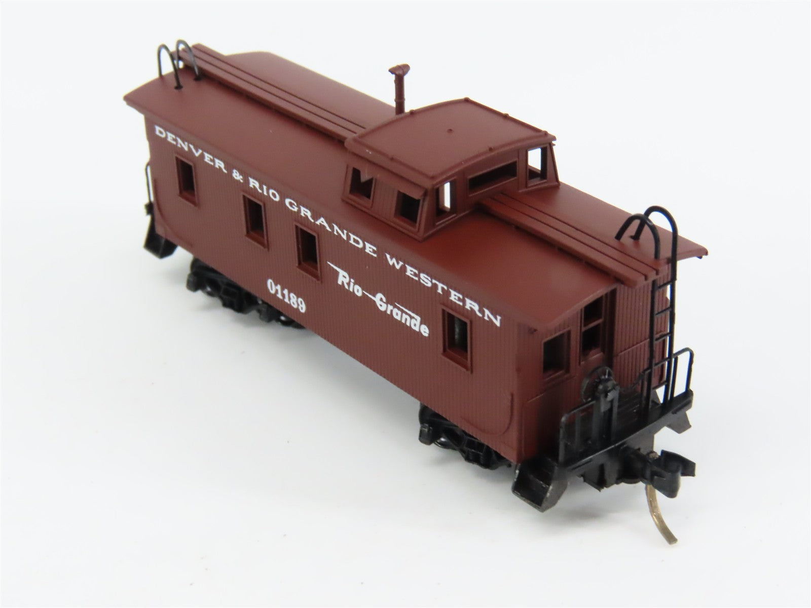 N Scale Micro-Trains MTL 50110 Denver & Rio Grande Western 34' Caboose 01189 RTR