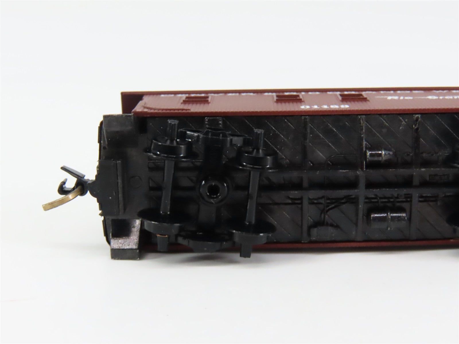 N Scale Micro-Trains MTL 50110 Denver & Rio Grande Western 34' Caboose 01189 RTR