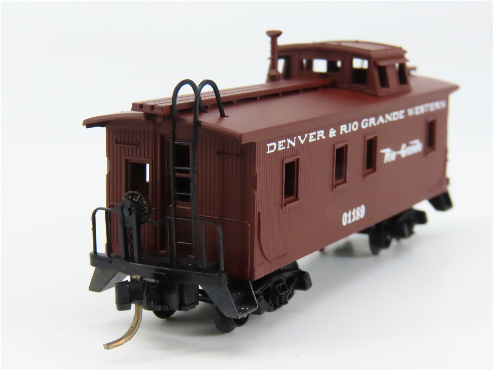 N Scale Micro-Trains MTL 50110 Denver & Rio Grande Western 34' Caboose 01189 RTR