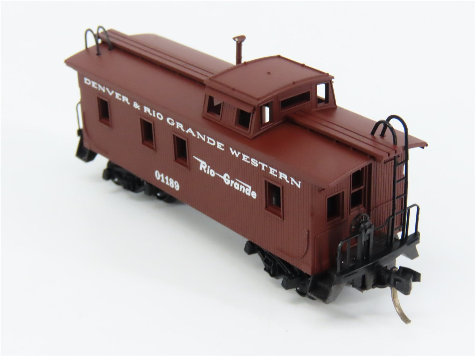 N Scale Micro-Trains MTL 50110 Denver & Rio Grande Western 34' Caboose 01189 RTR