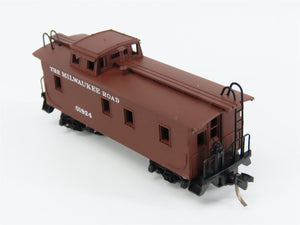N Scale Micro-Trains MTL 50180 Milwaukee Road 34' Wood-Sheathed Caboose RTR