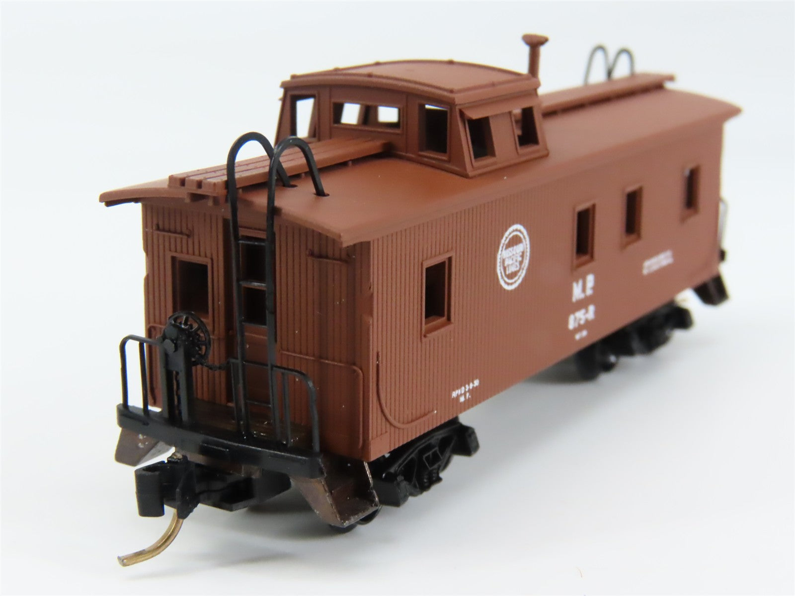 N Scale Micro-Trains MTL 50160 MP Missouri Pacific 34' Wood-Sheathed Caboose RTR