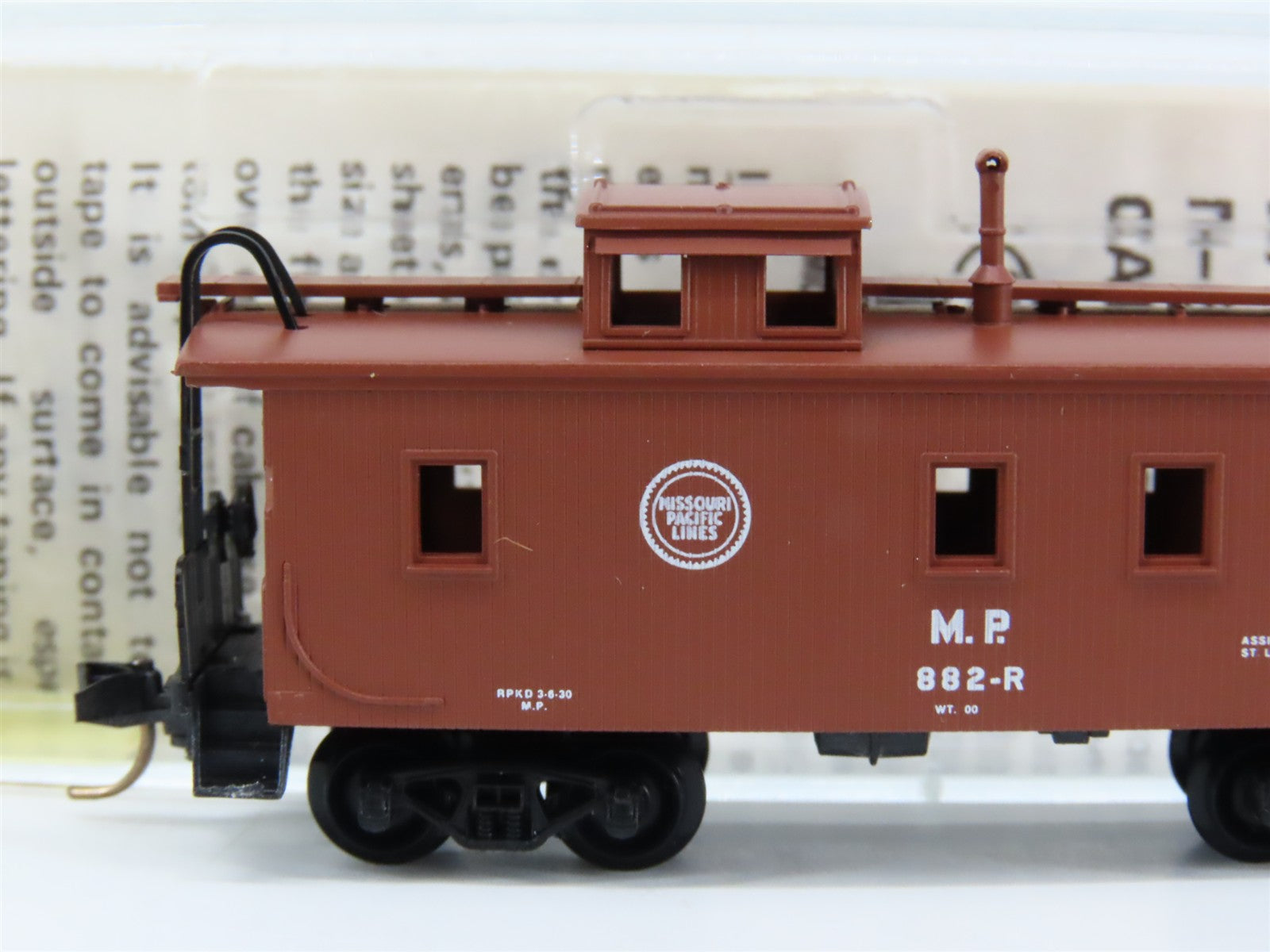 N Scale Micro-Trains MTL 50160 MP Missouri Pacific 34' Wood-Sheathed Caboose RTR