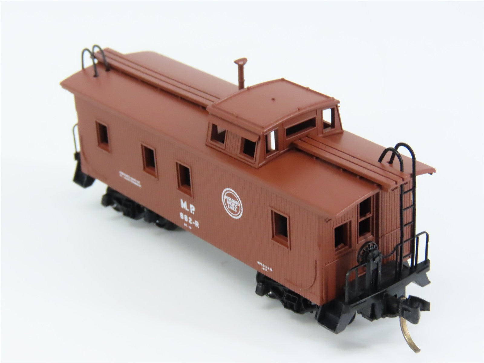 N Scale Micro-Trains MTL 50160 MP Missouri Pacific 34' Wood-Sheathed Caboose RTR