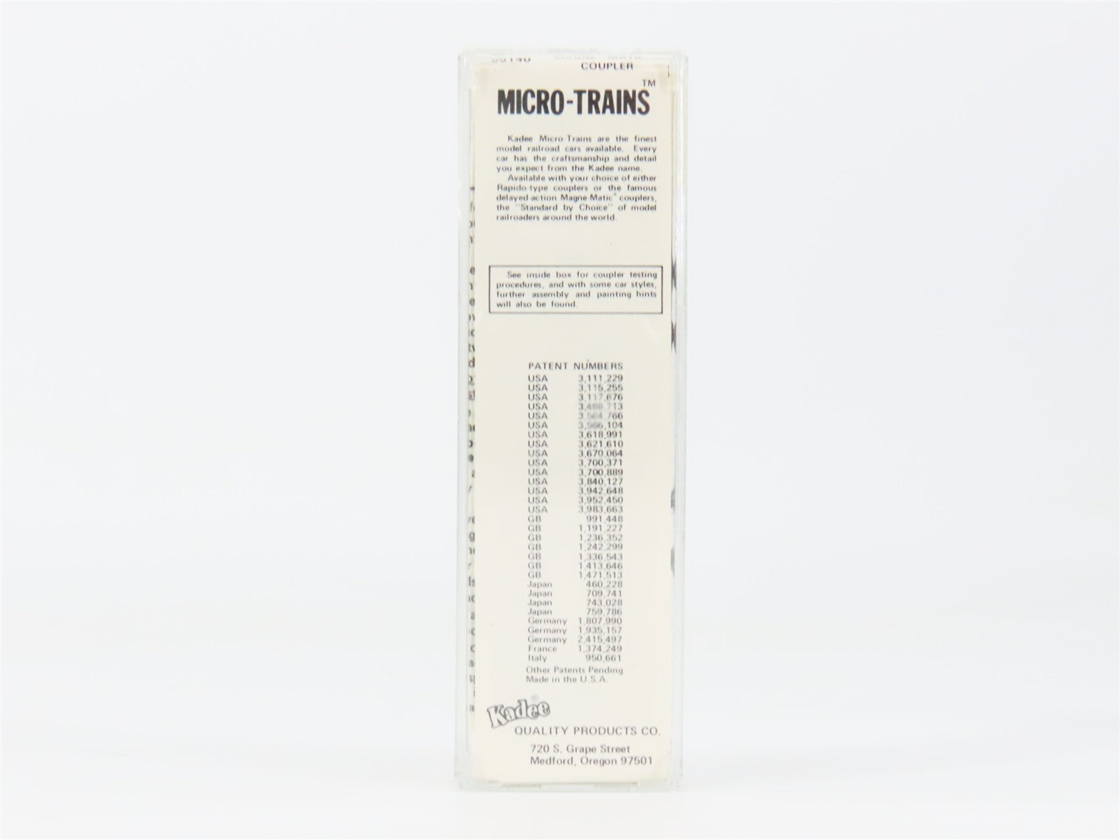 N Scale Micro-Trains MTL 50140 Boston & Maine 34' Wood-Sheathed Caboose RTR