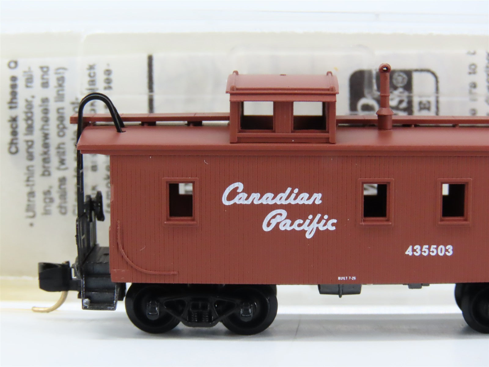 N Scale Micro-Trains MTL 51010 Canadian Pacific 34' Wood-Sheathed Caboose RTR