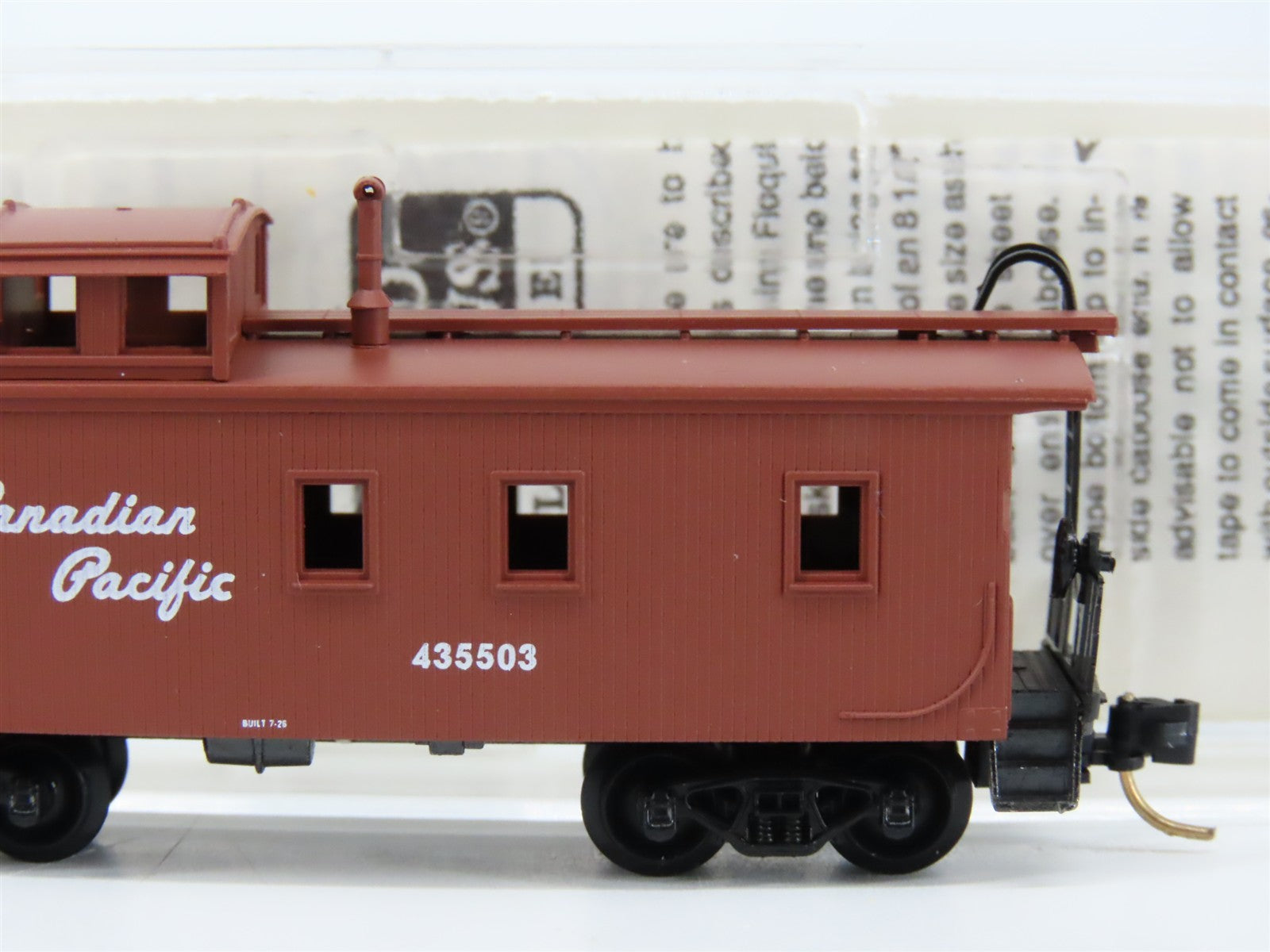 N Scale Micro-Trains MTL 51010 Canadian Pacific 34' Wood-Sheathed Caboose RTR