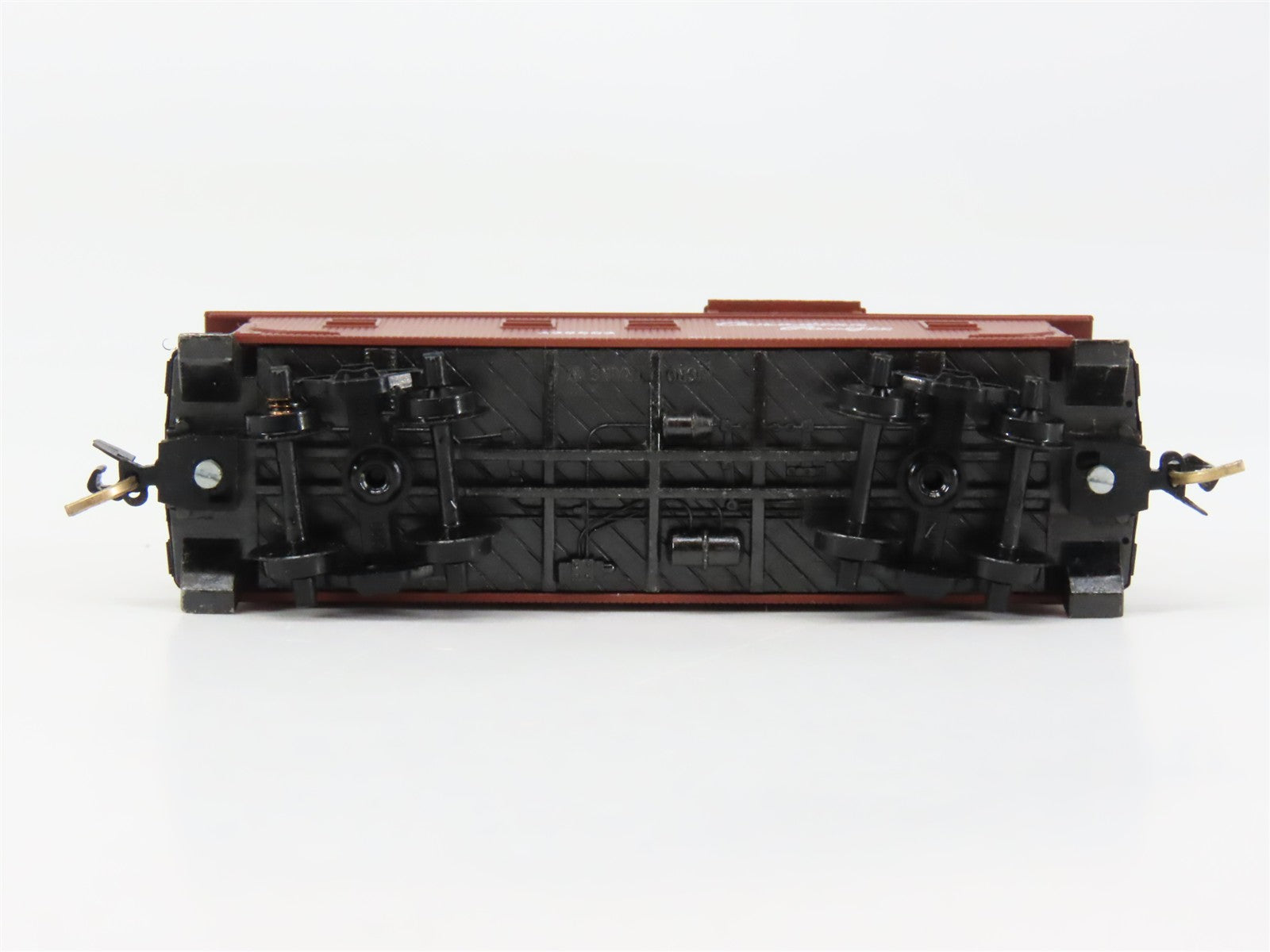 N Scale Micro-Trains MTL 51010 Canadian Pacific 34' Wood-Sheathed Caboose RTR