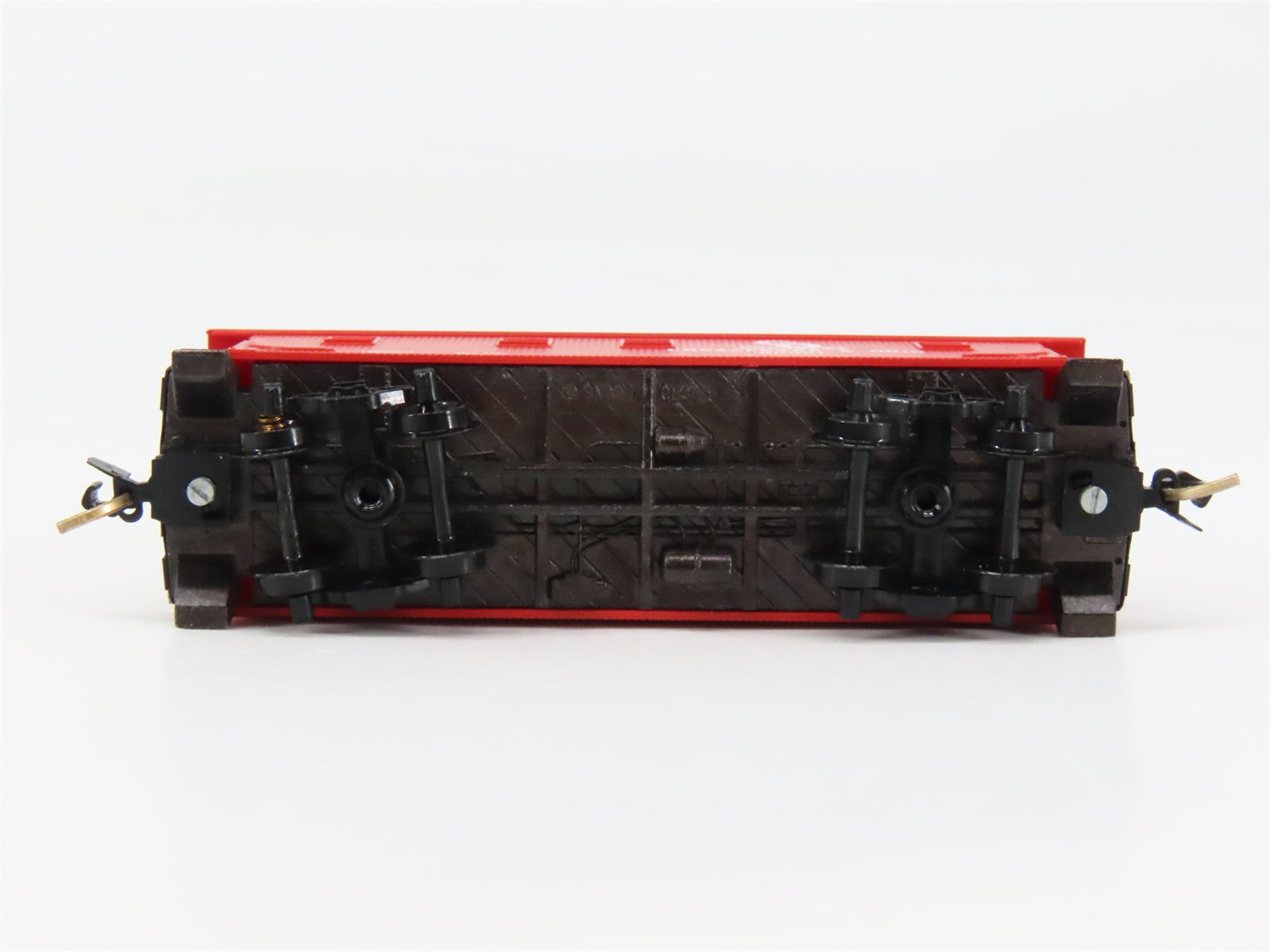 N Scale Micro-Trains MTL 50190 Chesapeake & Ohio 34' Wood Sheathed Caboose RTR