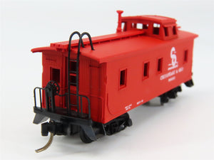 N Scale Micro-Trains MTL 50190 Chesapeake & Ohio 34' Wood-Sheathed Caboose RTR