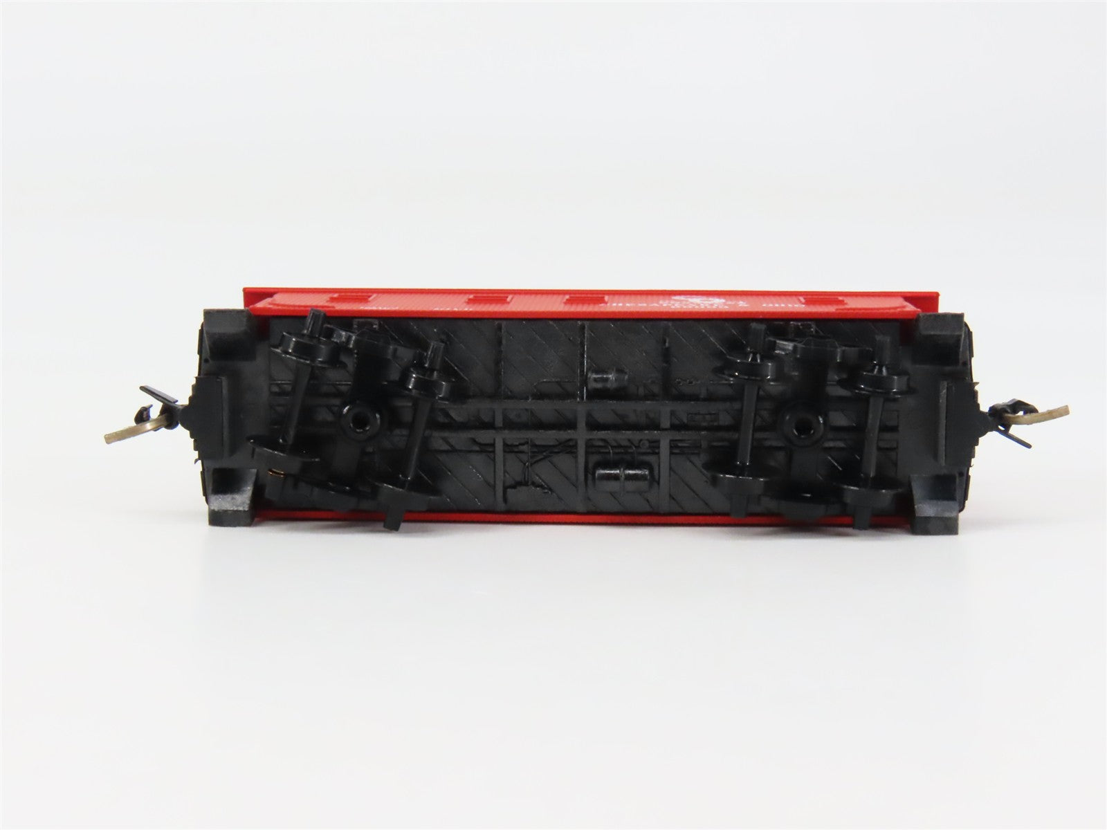 N Scale Micro-Trains MTL 50190 Chesapeake & Ohio 34' Wood-Sheathed Caboose RTR