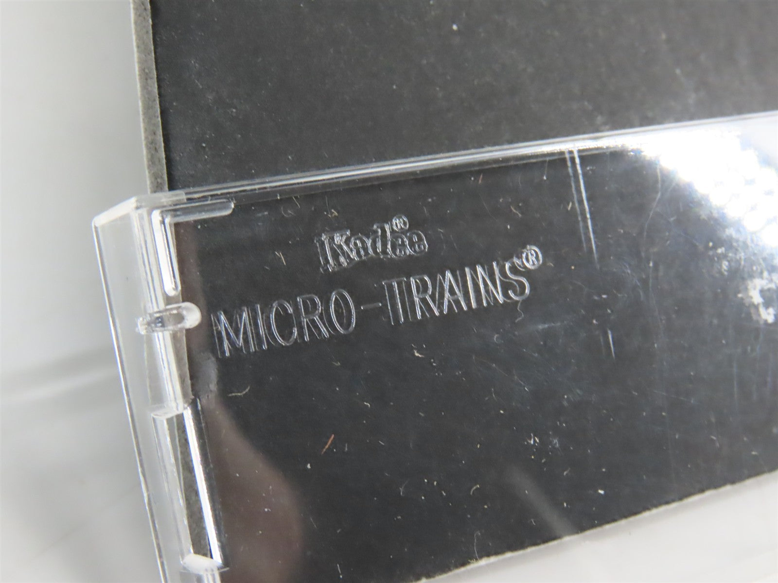 N Scale Micro-Trains MTL 51090 Burlington Northern 34' Wood-Sheathed Caboose RTR