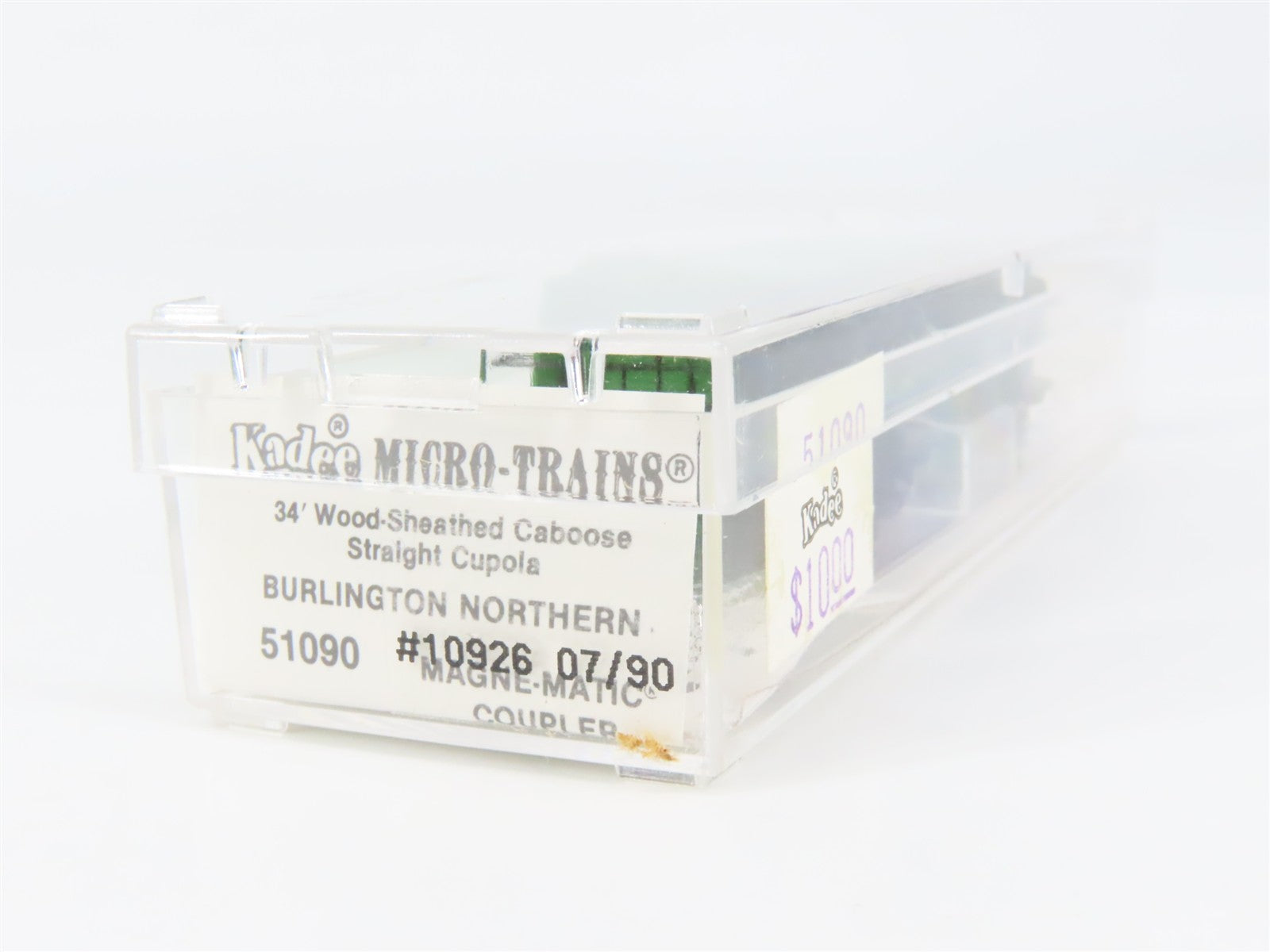 N Scale Micro-Trains MTL 51090 Burlington Northern 34' Wood-Sheathed Caboose RTR