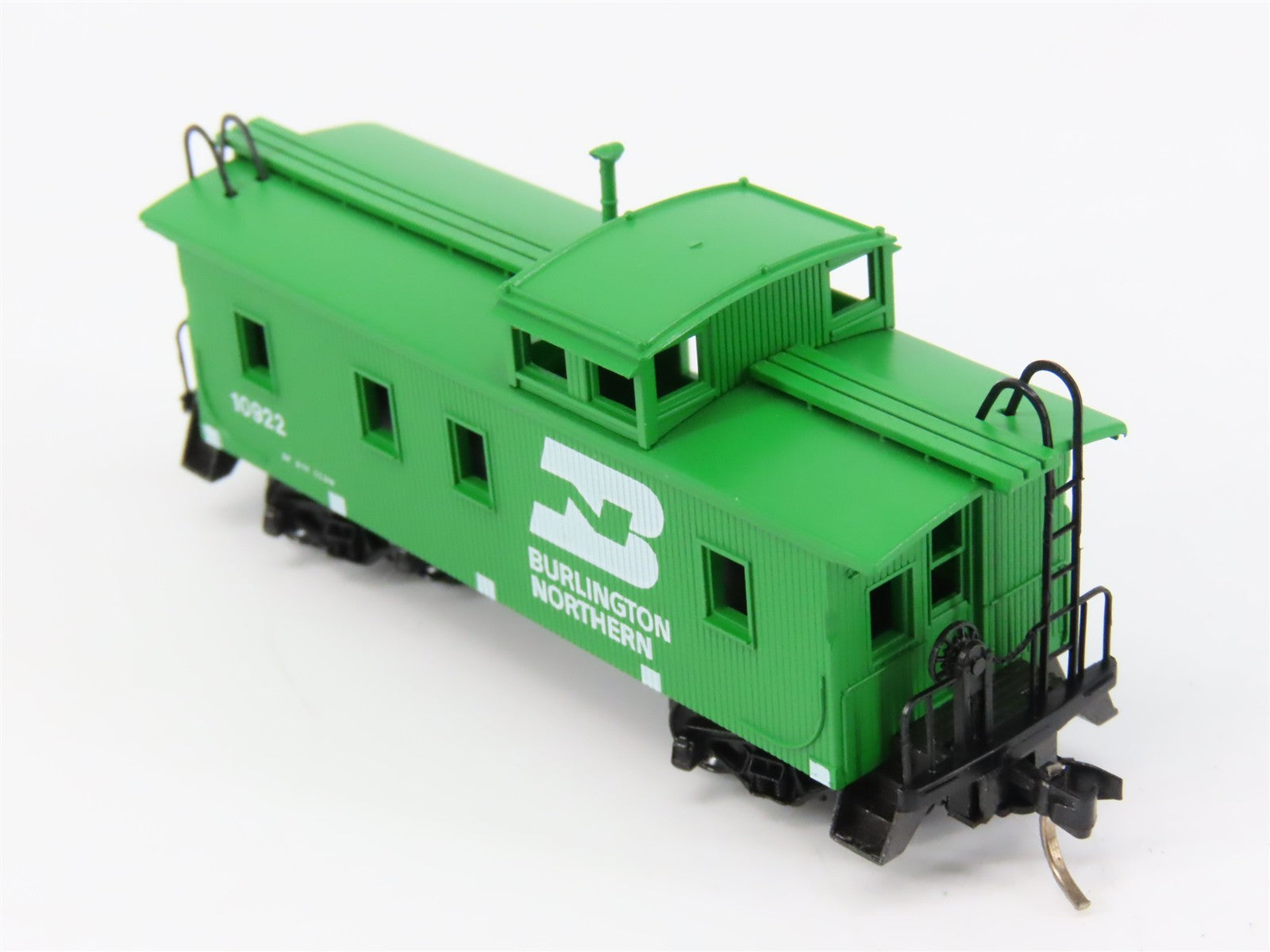 N Scale Micro-Trains MTL 51090 Burlington Northern 34' Wood-Sheathed Caboose RTR