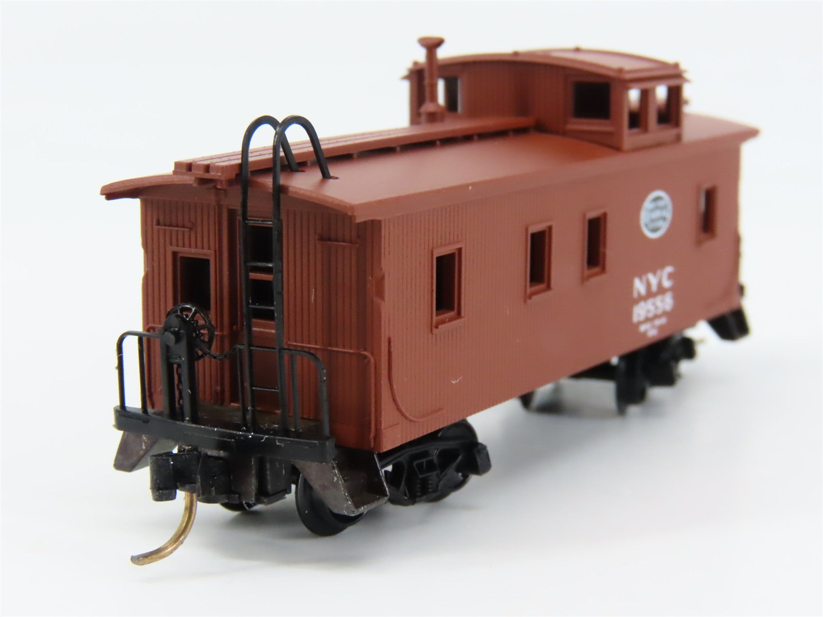 N Scale Micro-Trains MTL 51080 New York Central 34' Wood-Sheathed Caboose RTR