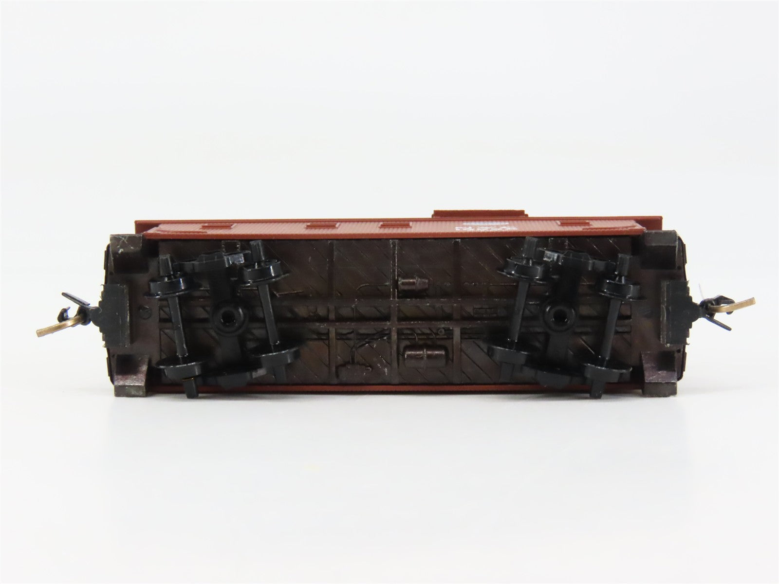 N Scale Micro-Trains MTL 51080 New York Central 34' Wood-Sheathed Caboose RTR