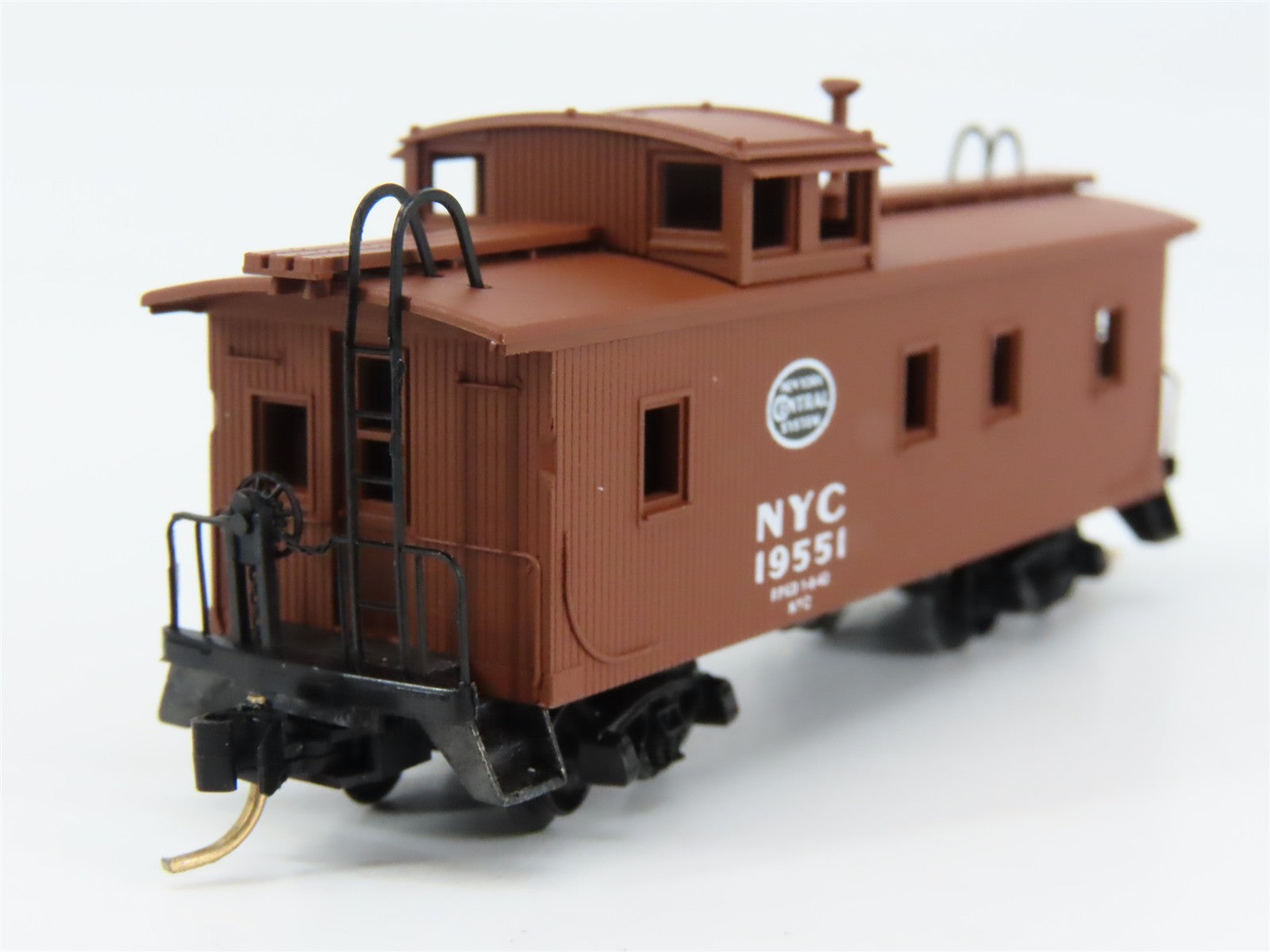 N Scale Micro-Trains MTL 51080 New York Central 34' Wood Sheathed Caboose RTR