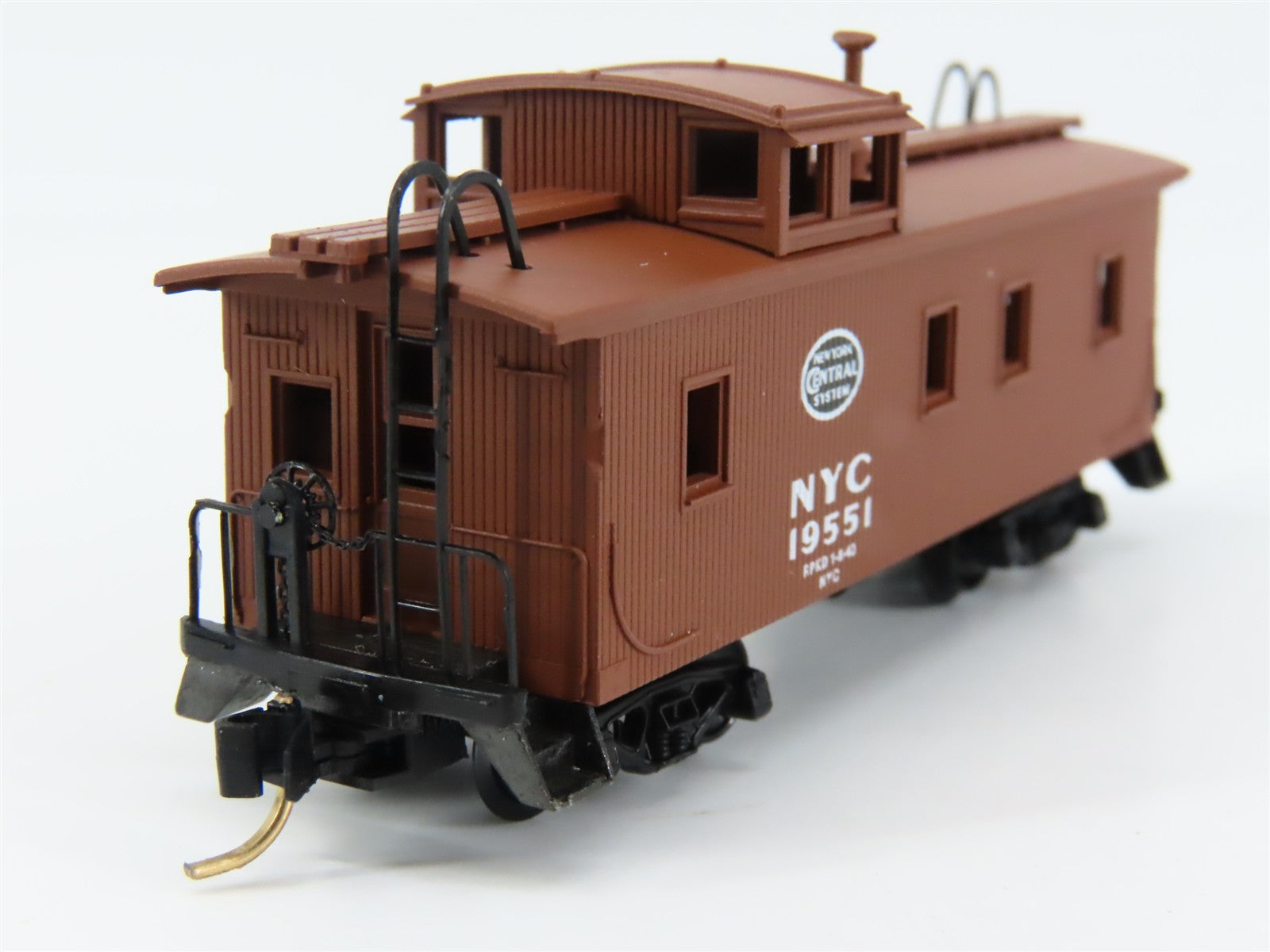 N Scale Micro-Trains MTL 51080 New York Central 34' Wood-Sheathed Caboose RTR
