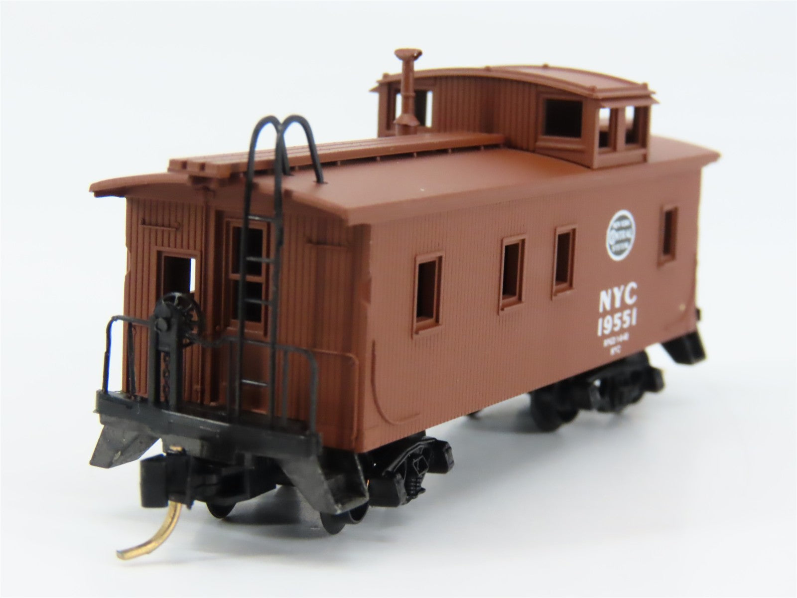 N Scale Micro-Trains MTL 51080 New York Central 34' Wood-Sheathed Caboose RTR