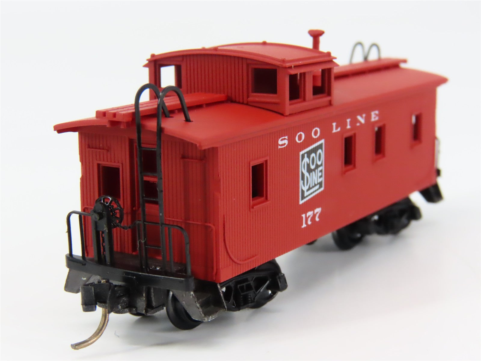 N Scale Micro-Trains MTL 51070 Soo Line 34' Wood-Sheathed Caboose 177 RTR