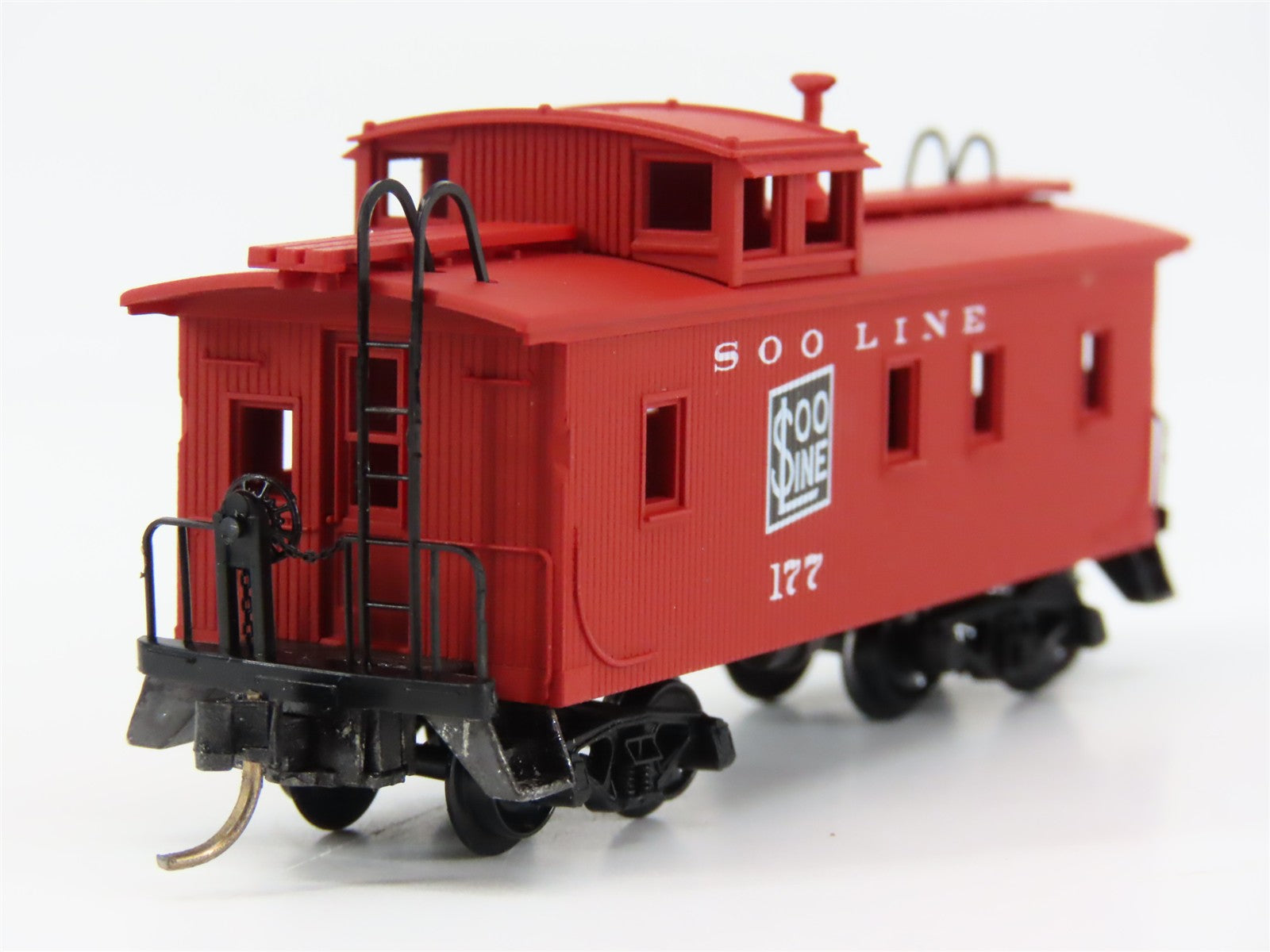 N Scale Micro-Trains MTL 51070 Soo Line 34' Wood-Sheathed Caboose 177 RTR