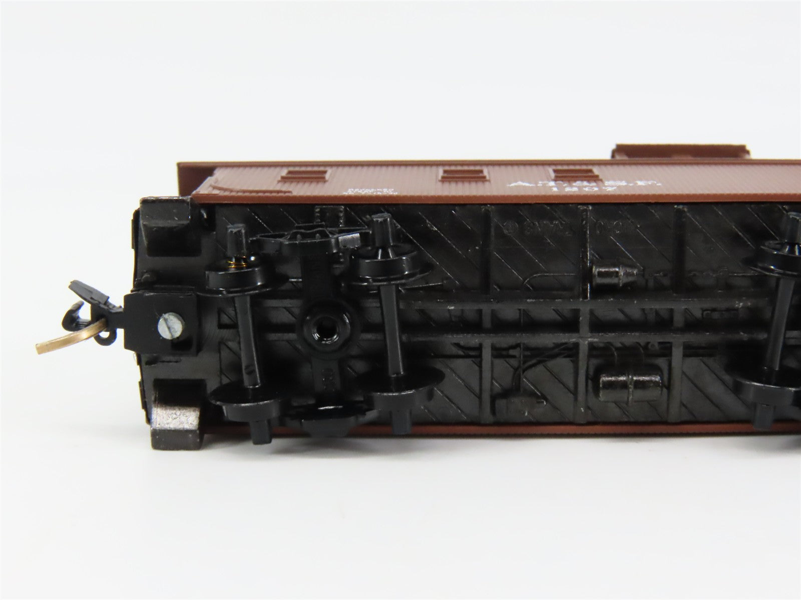 N Scale Micro-Trains MTL 51100 ATSF Santa Fe 34' Caboose 1207 RTR