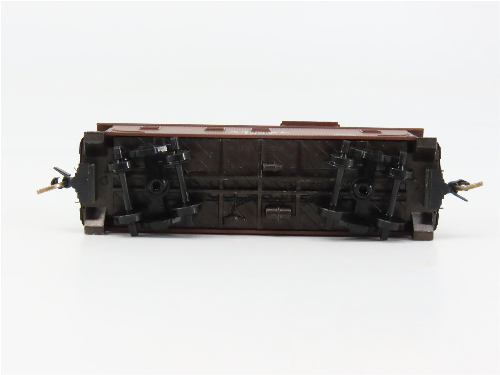 N Scale Micro-Trains MTL 51100 ATSF Santa Fe 34' Wood-Sheathed Caboose 1203 RTR