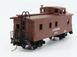 N Scale Micro-Trains MTL 51100 ATSF Santa Fe 34' Wood-Sheathed Caboose 1201 RTR