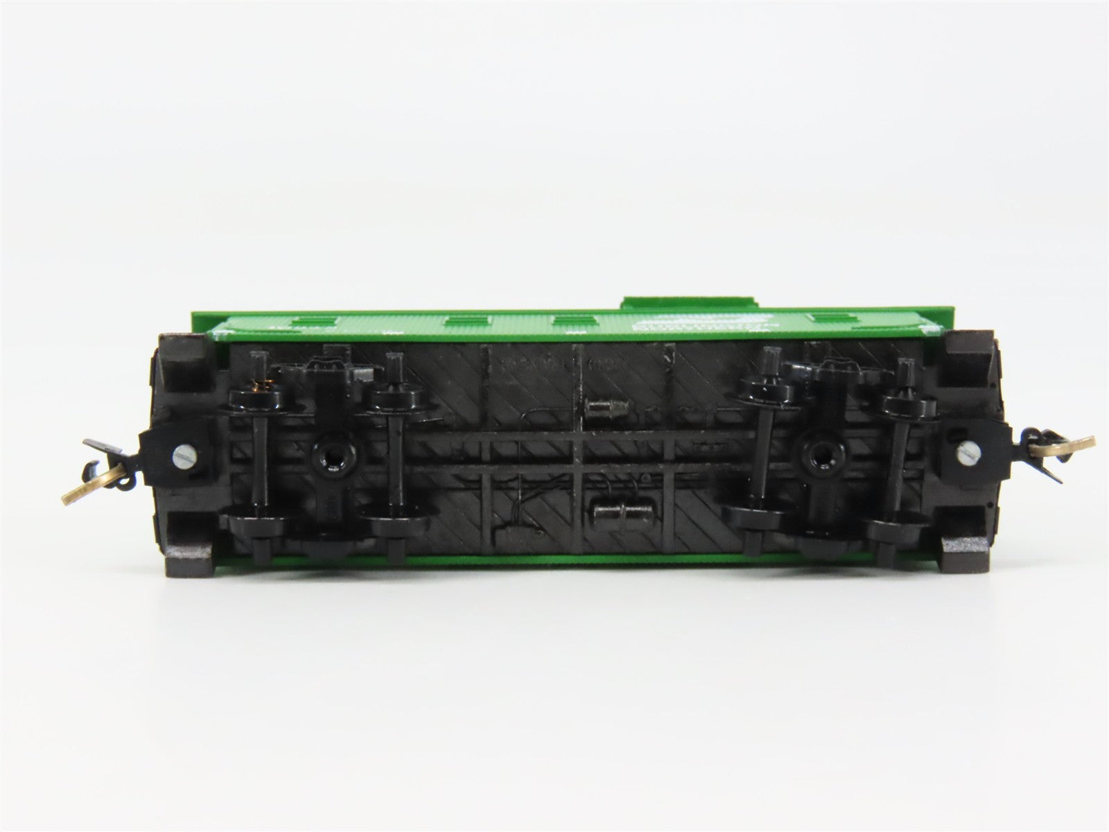 N Scale Micro-Trains MTL 51090 Burlington Northern 34' Wood-Sheathed Caboose RTR