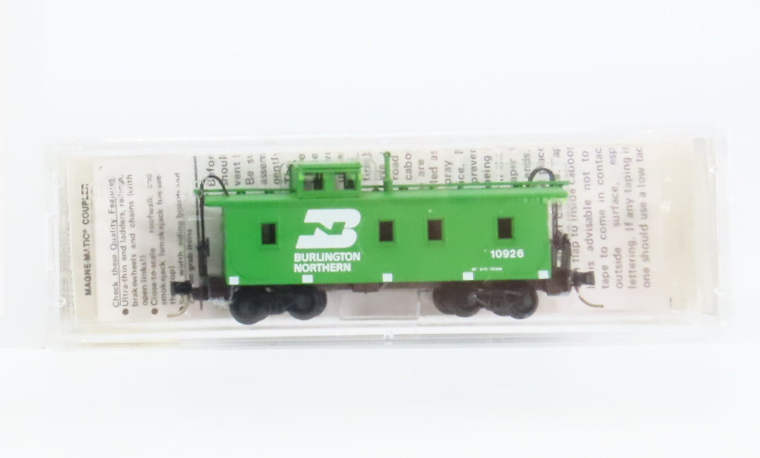 N Scale Micro-Trains MTL 51090 Burlington Northern 34' Wood-Sheathed Caboose RTR