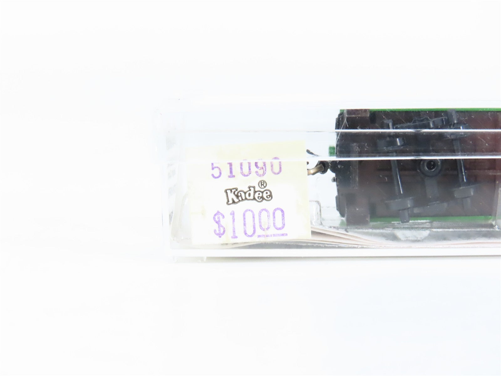 N Scale Micro-Trains MTL 51090 Burlington Northern 34' Wood-Sheathed Caboose RTR