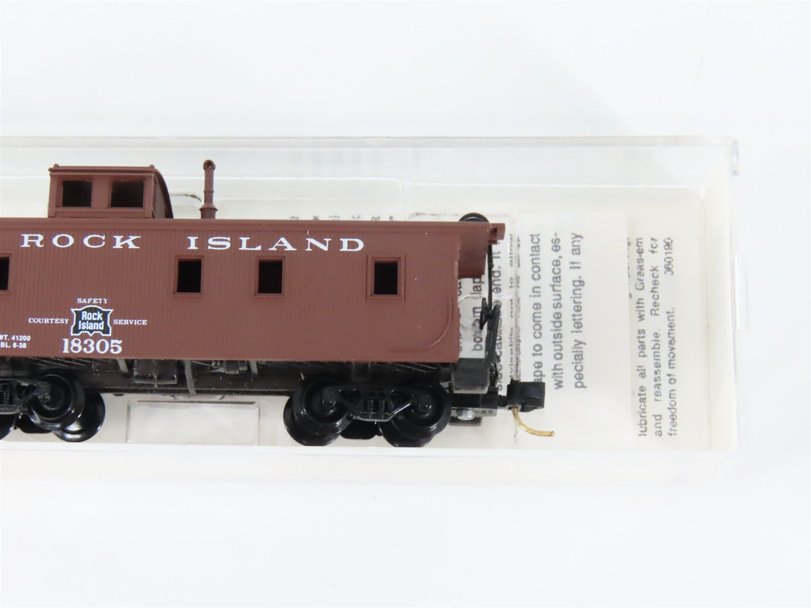 N Scale Micro-Trains MTL 51140 Rock Island 34' Wood-Sheathed Caboose 18305 RTR