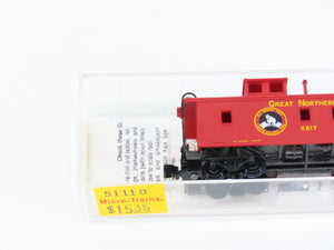 N Scale Micro-Trains MTL 51110 Great Northern 34' Wood-Sheathed Caboose X617 RTR