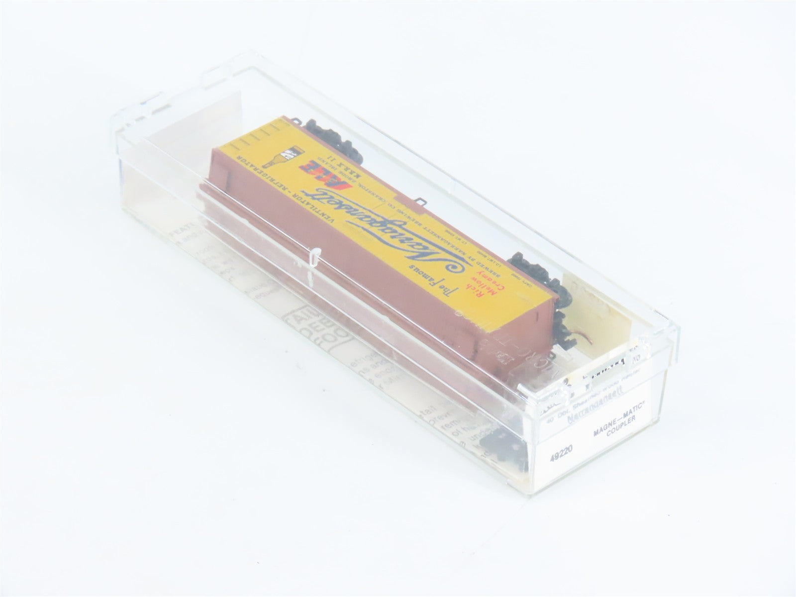 N Scale Micro-Trains MTL 49220 Narragansett 40' Double Sheathed Wood Reefer RTR