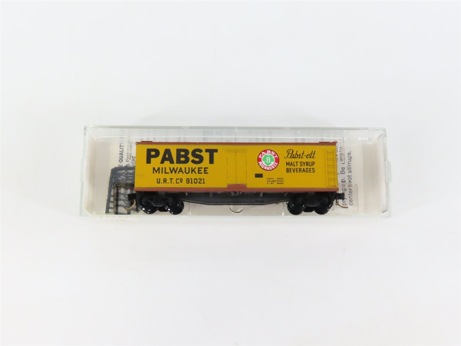 N Scale Micro-Trains MTL 49200 Pabst 40' Reefer 91021 RTR