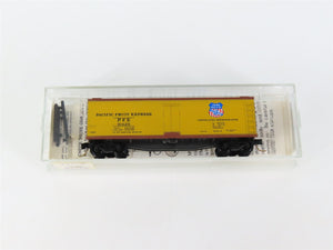 N Scale Micro-Trains MTL 49250 PFE Pacific Fruit Express 40' Reefer 31425 RTR