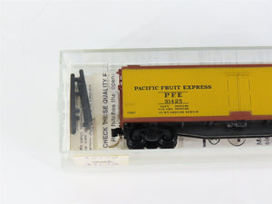 N Scale Micro-Trains MTL 49250 PFE Pacific Fruit Express 40' Reefer 31425 RTR
