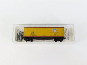 N Scale Micro-Trains MTL 49250 PFE Pacific Fruit Express 40' Reefer 31425 RTR